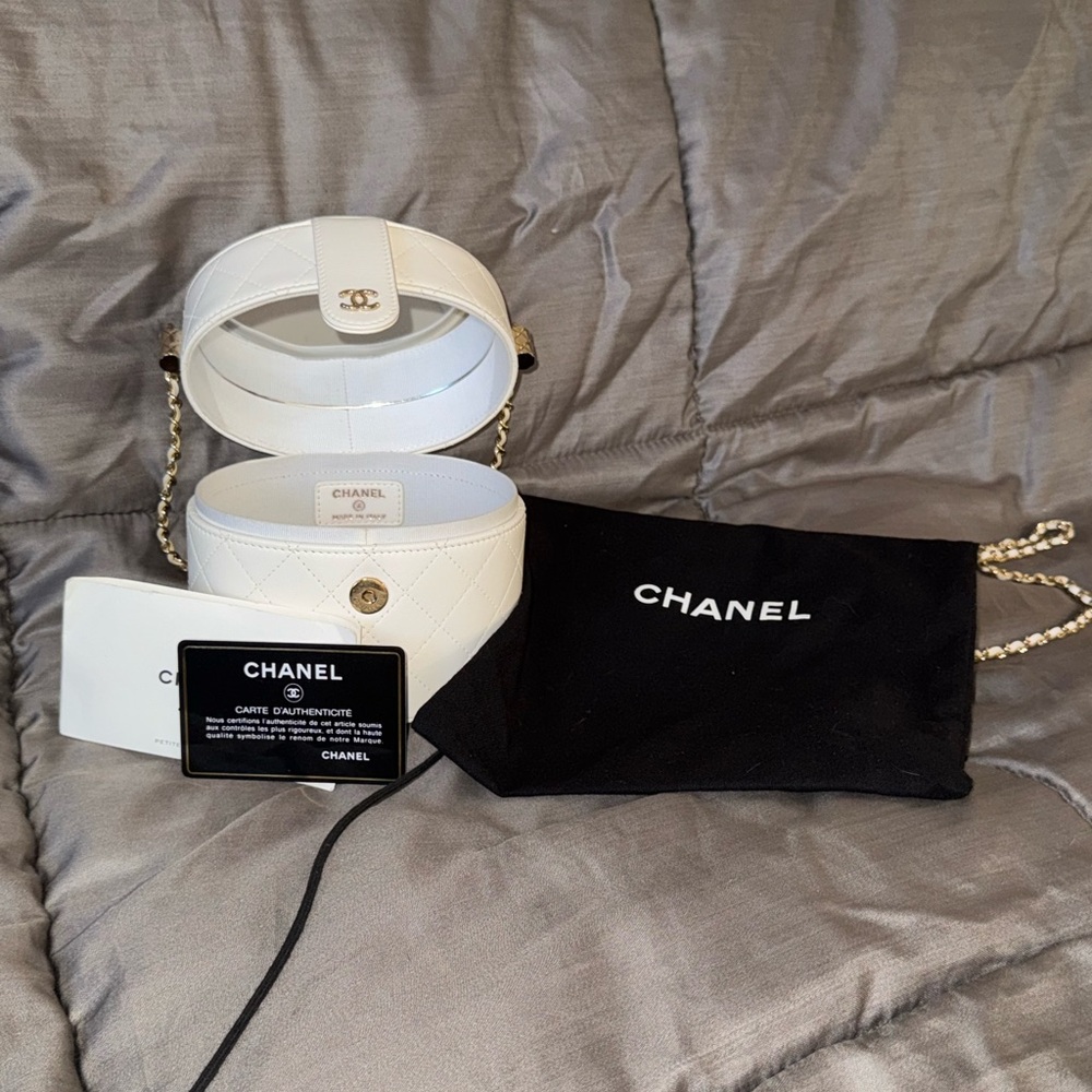 CHANEL White Mini Bag